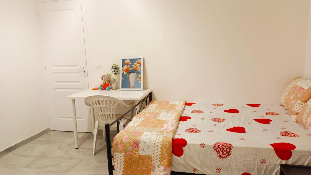 Bienvenue A Paris - Appartement Confortable, Grande Terrasse Privee Au Calme, Parking Gratuit Vitry-sur-Seine Extérieur photo